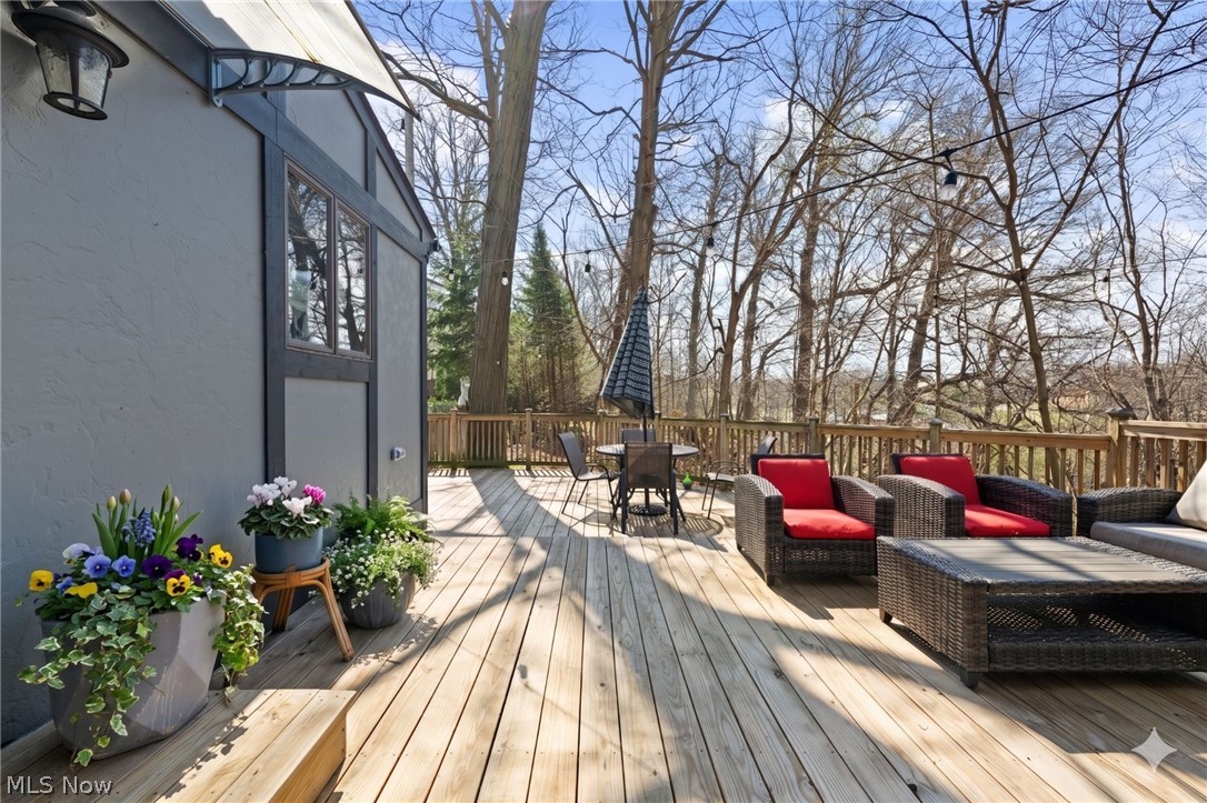 22235 Arbor Cliff Lane Rocky River OH 44116