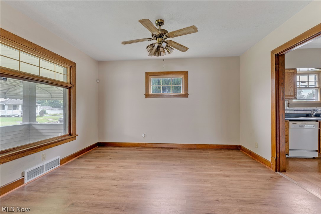 486 7th Street Struthers OH 44471