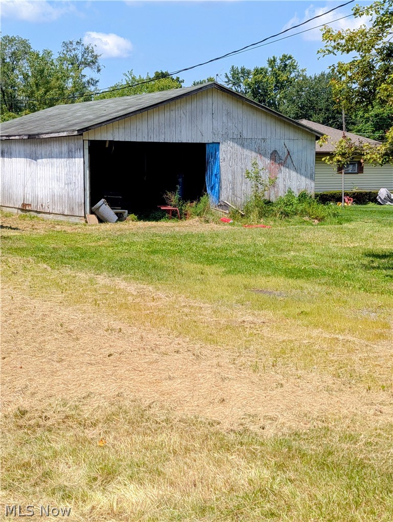 344 2nd Street Lake Milton OH 44429
