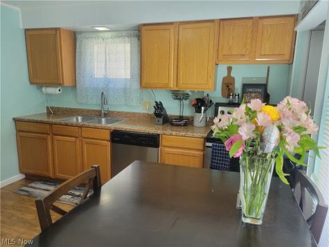 2250 Wichert Drive Cuyahoga Falls OH 44221