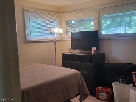 2250 Wichert Drive Cuyahoga Falls OH 44221