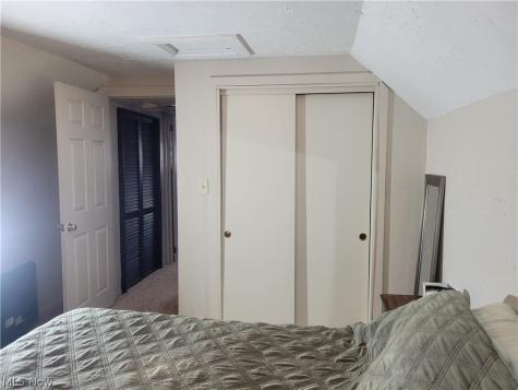 2250 Wichert Drive Cuyahoga Falls OH 44221
