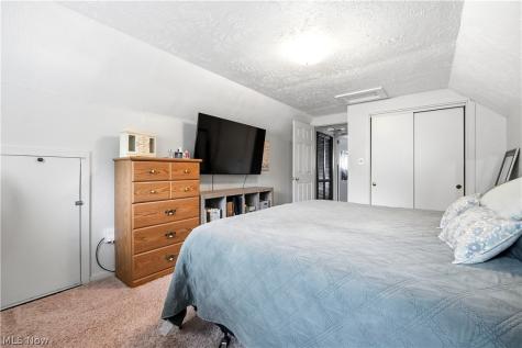 2250 Wichert Drive Cuyahoga Falls OH 44221