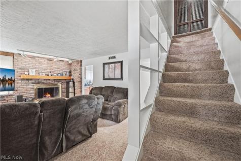 2250 Wichert Drive Cuyahoga Falls OH 44221