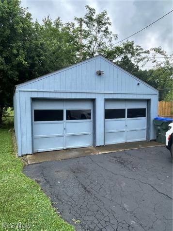 2250 Wichert Drive Cuyahoga Falls OH 44221