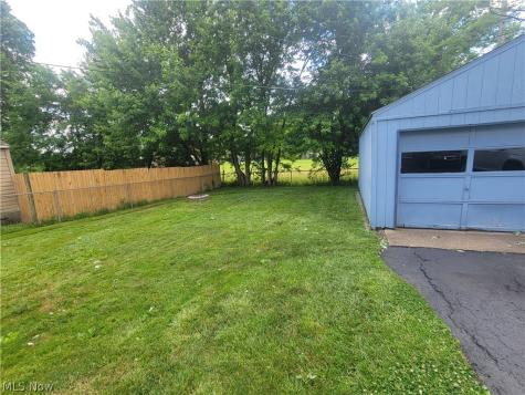 2250 Wichert Drive Cuyahoga Falls OH 44221