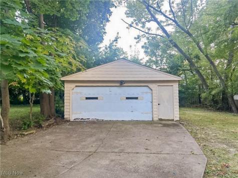 3320 Beechwood Avenue Cleveland Heights OH 44118