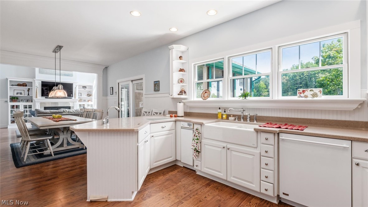 327 Locust Grove Lane Senecaville OH 43780