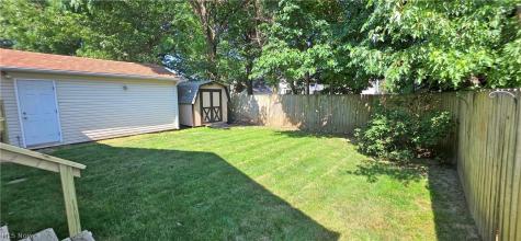 1220 Homedale Avenue NW Canton OH 44708