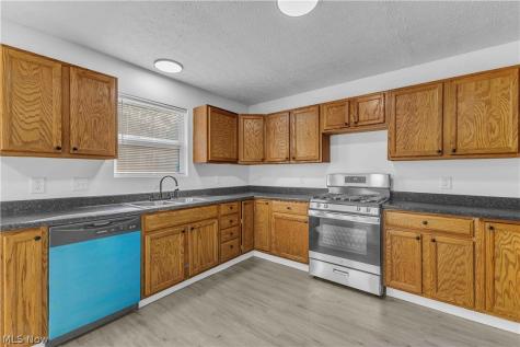 5060 Clifton Avenue Lorain OH 44055