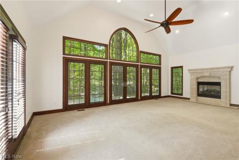 5360 Som Center Road Solon OH 44139