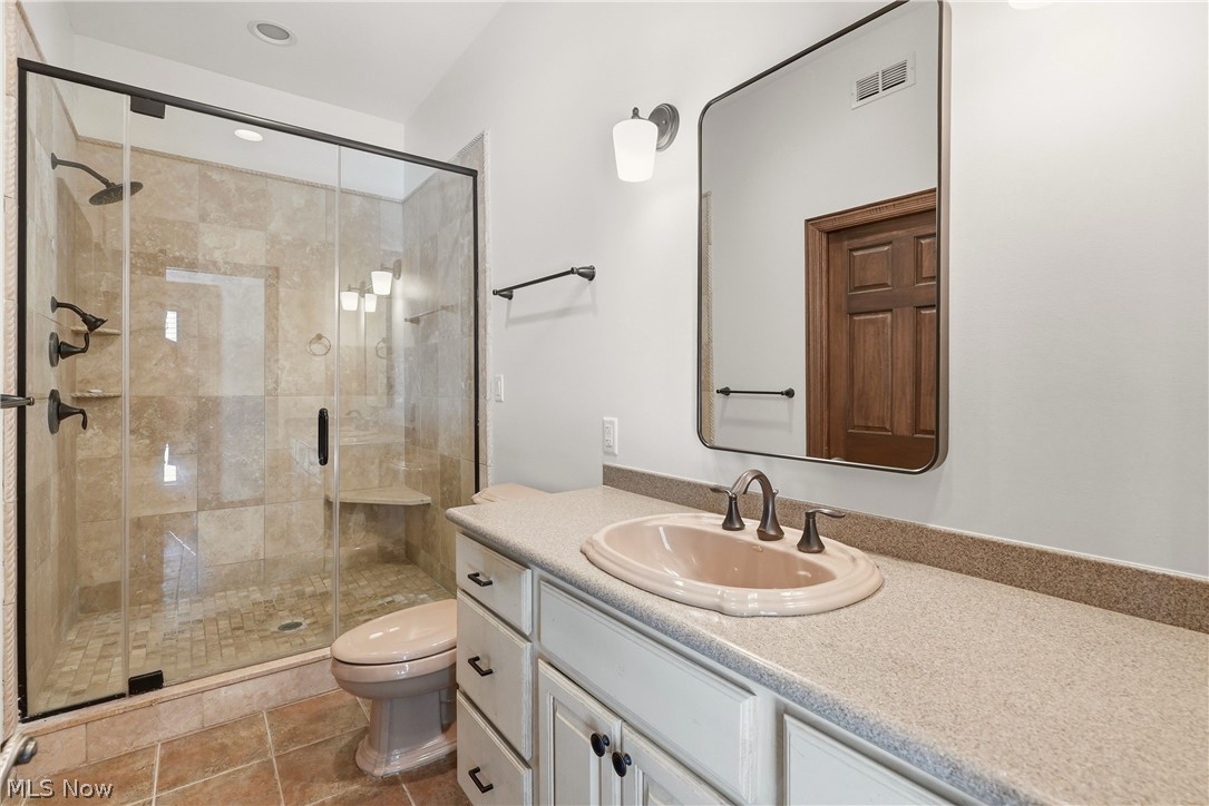 5360 Som Center Road Solon OH 44139