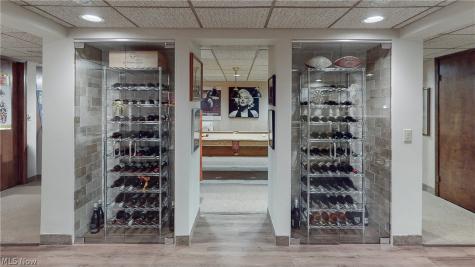 5360 Som Center Road Solon OH 44139