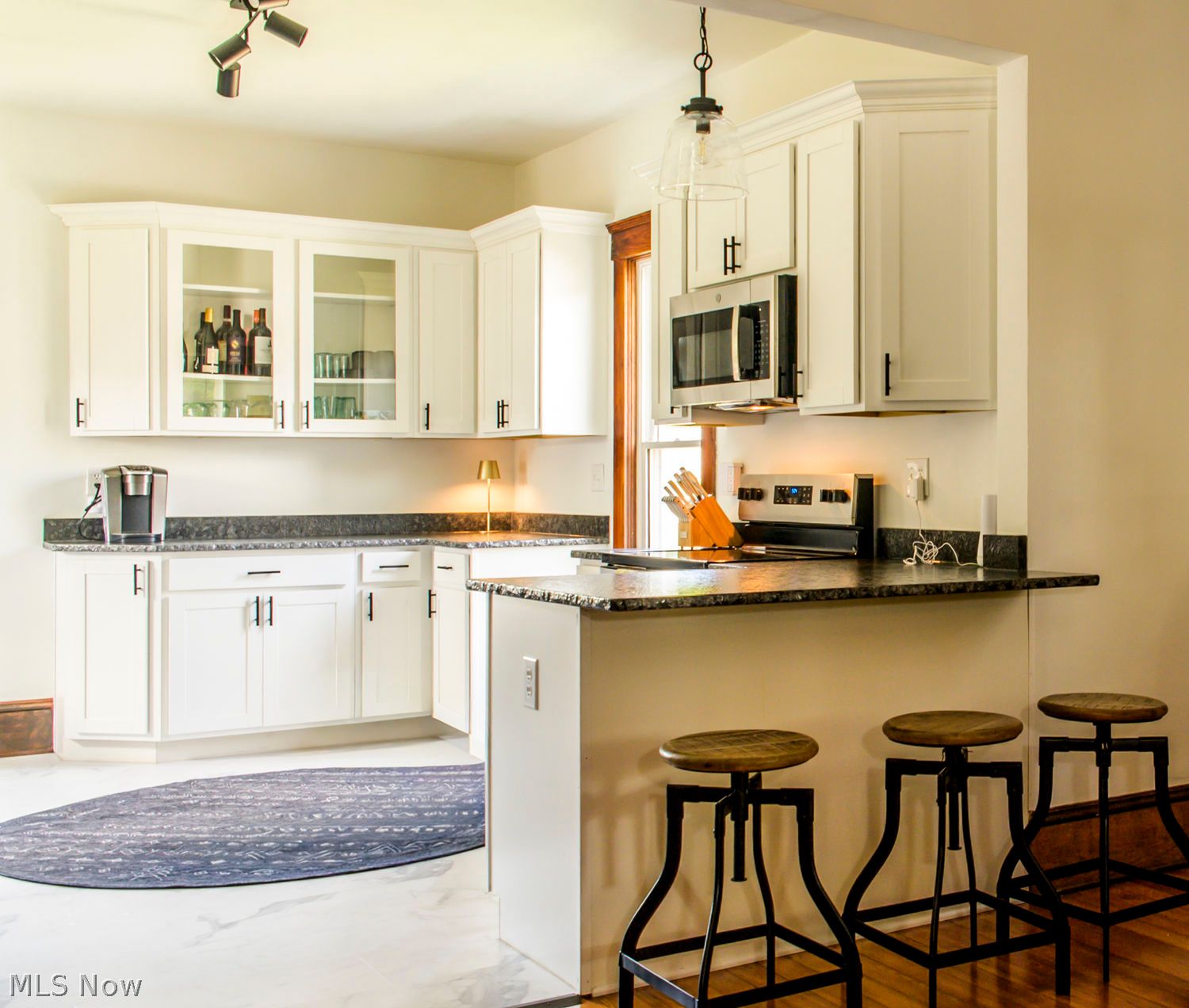 920 Douglas Street Vermilion OH 44089