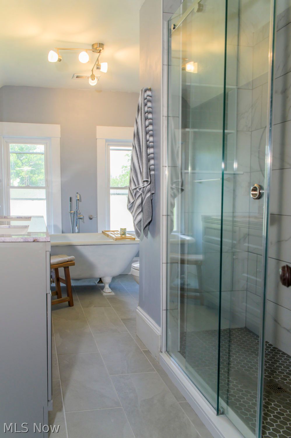920 Douglas Street Vermilion OH 44089