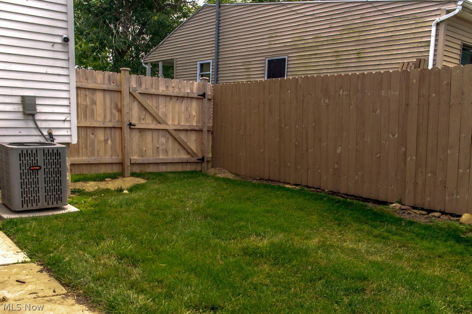 920 Douglas Street Vermilion OH 44089