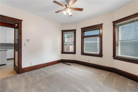 827 9th Street SW Massillon OH 44647