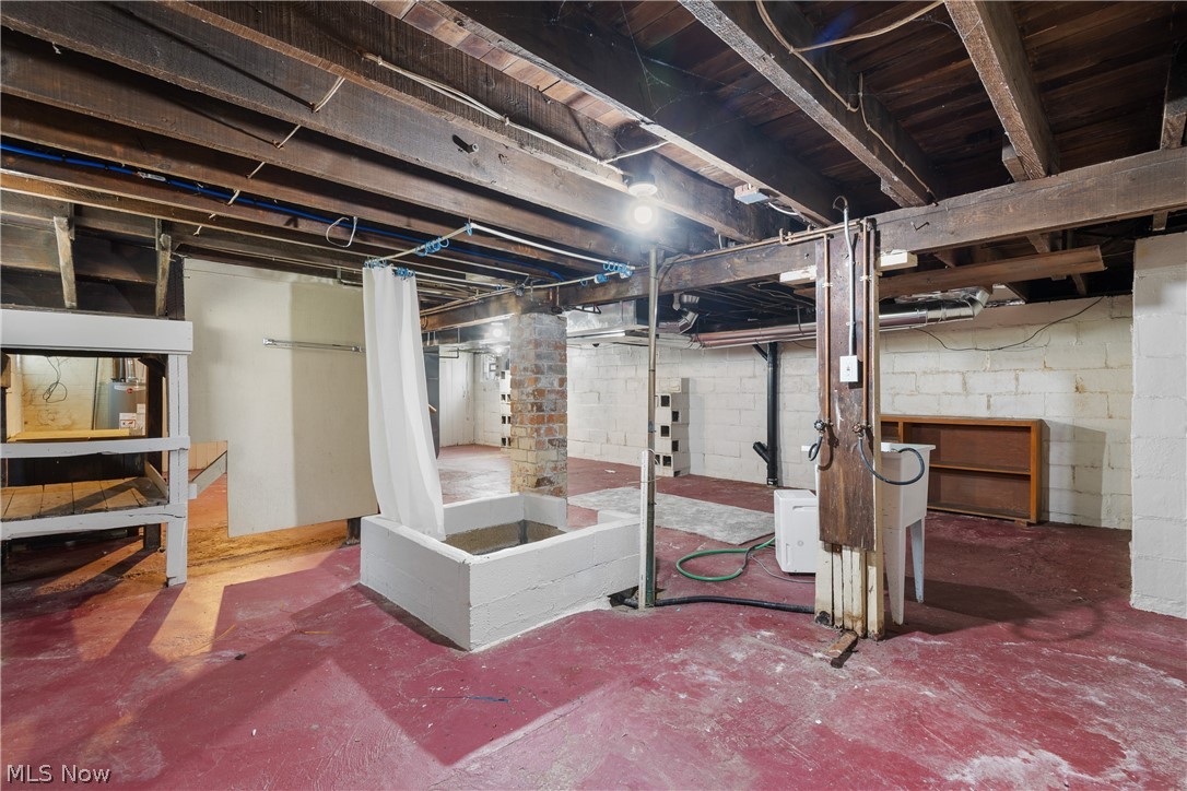 827 9th Street SW Massillon OH 44647