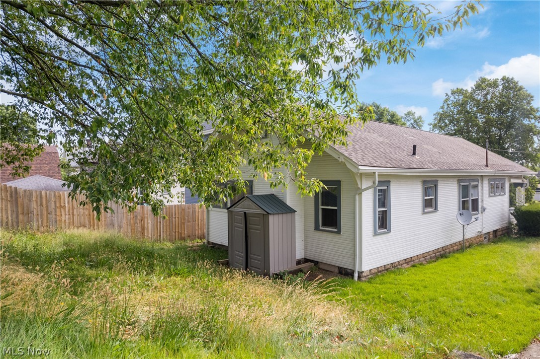 827 9th Street SW Massillon OH 44647