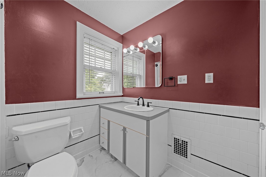 3557 Northcliffe Road Cleveland Heights OH 44118