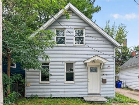 5910 Gilbert Court Cleveland OH 44102
