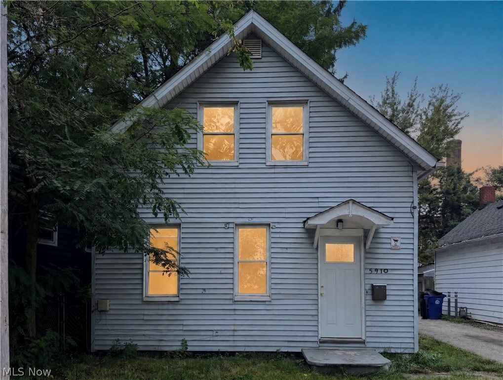 5910 Gilbert Court Cleveland OH 44102