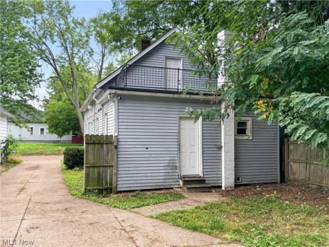 5910 Gilbert Court Cleveland OH 44102