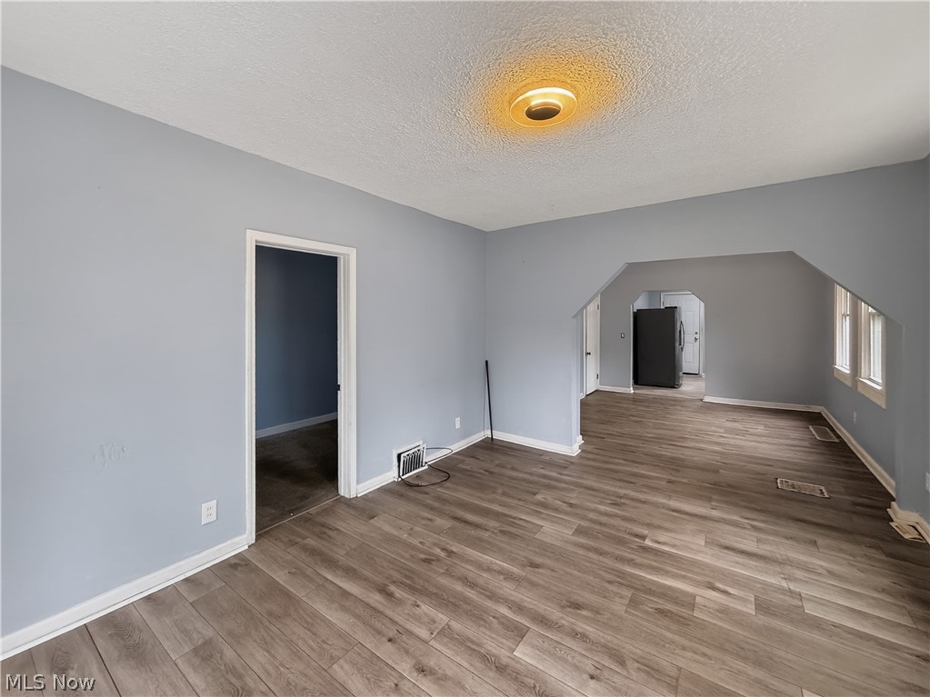 5910 Gilbert Court Cleveland OH 44102