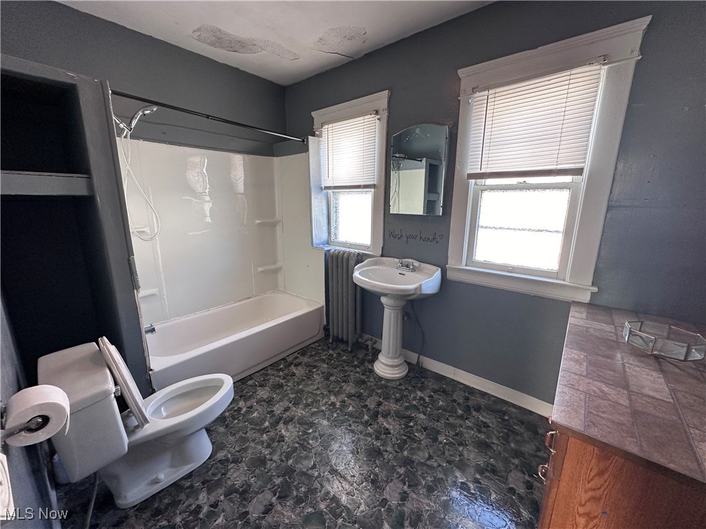 1046 Washington Avenue Lorain OH 44052