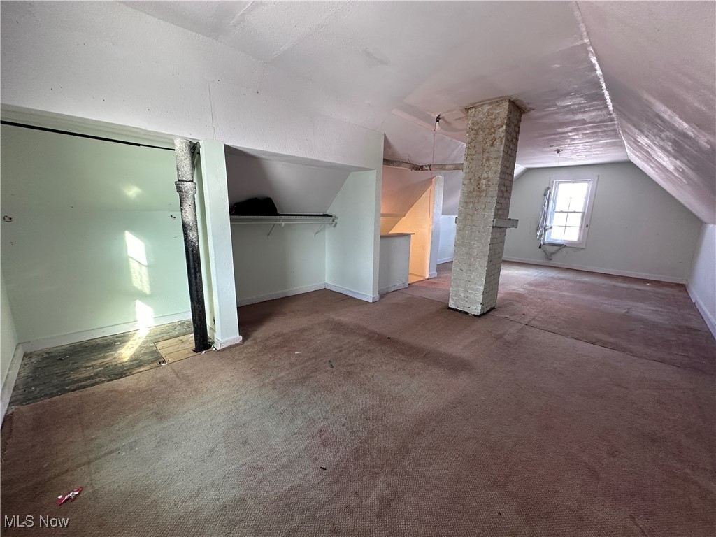 1046 Washington Avenue Lorain OH 44052