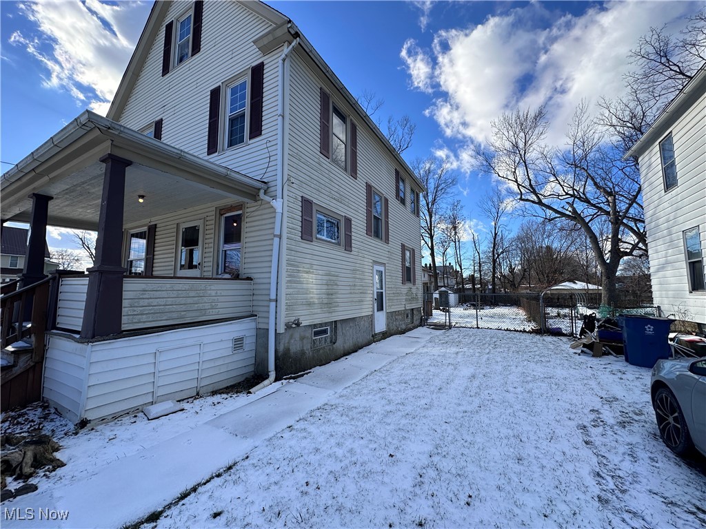 1046 Washington Avenue Lorain OH 44052