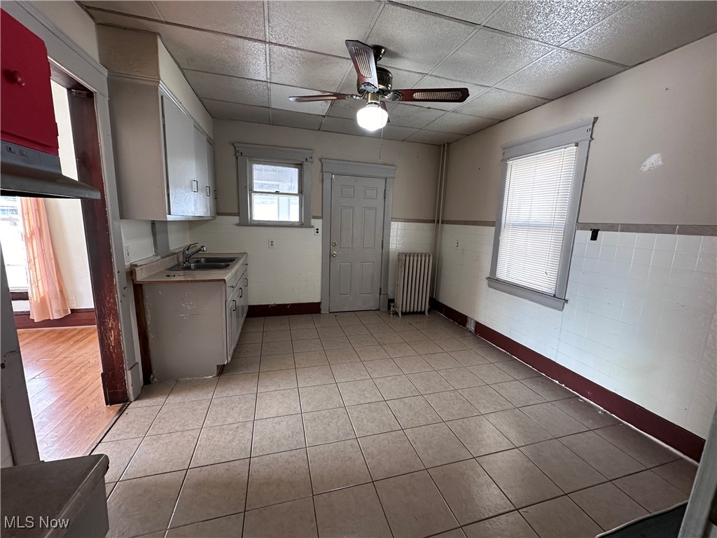 1046 Washington Avenue Lorain OH 44052