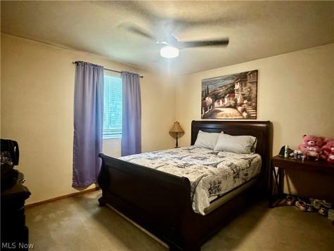 112 Berry Lane Marietta OH 45750