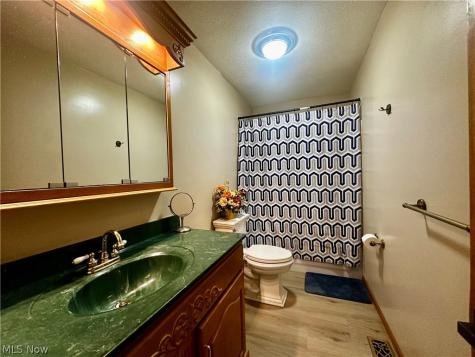 112 Berry Lane Marietta OH 45750
