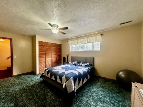 112 Berry Lane Marietta OH 45750
