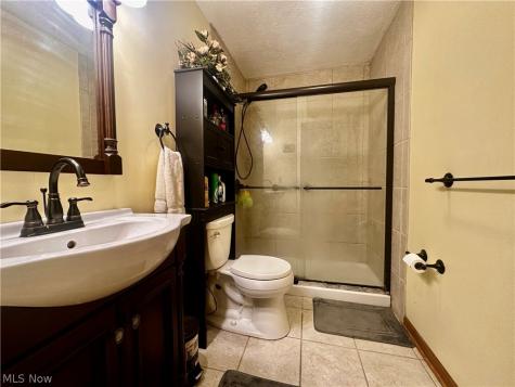 112 Berry Lane Marietta OH 45750