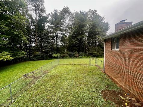 112 Berry Lane Marietta OH 45750