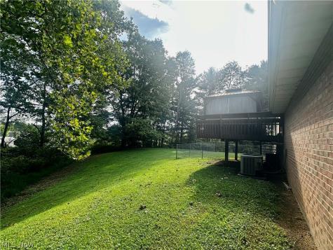 112 Berry Lane Marietta OH 45750
