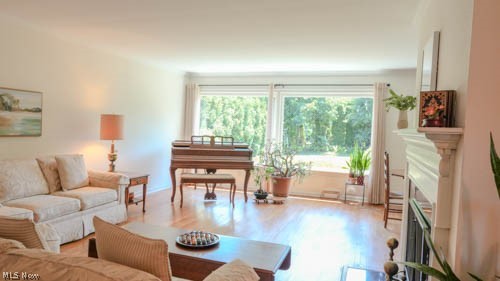 1983 Wynwood Drive Rocky River OH 44116