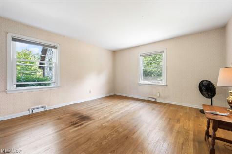 1983 Wynwood Drive Rocky River OH 44116