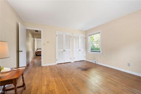 1983 Wynwood Drive Rocky River OH 44116