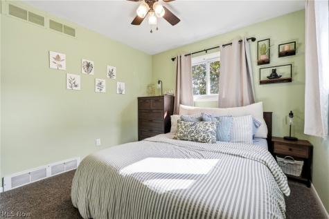 1824 Drenik Drive Wickliffe OH 44092
