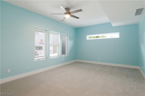 32407 Lake Road Avon Lake OH 44012