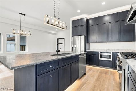 32407 Lake Road Avon Lake OH 44012