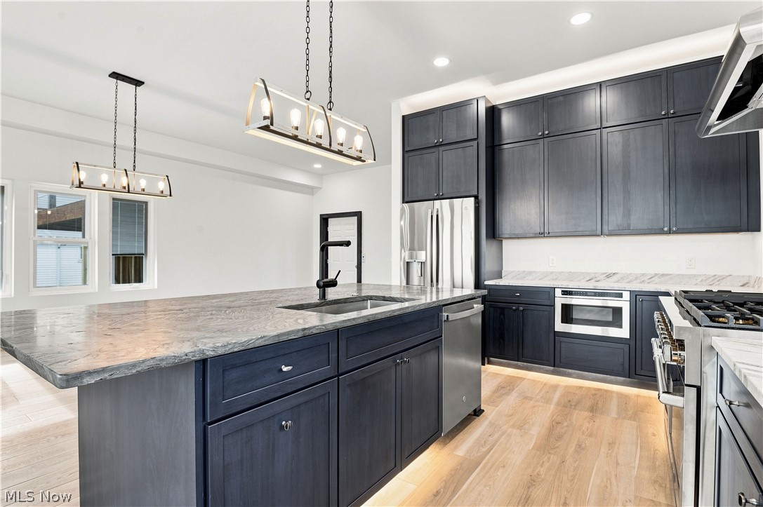 32407 Lake Road Avon Lake OH 44012
