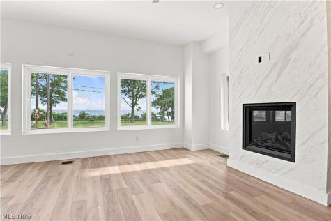 32407 Lake Road Avon Lake OH 44012