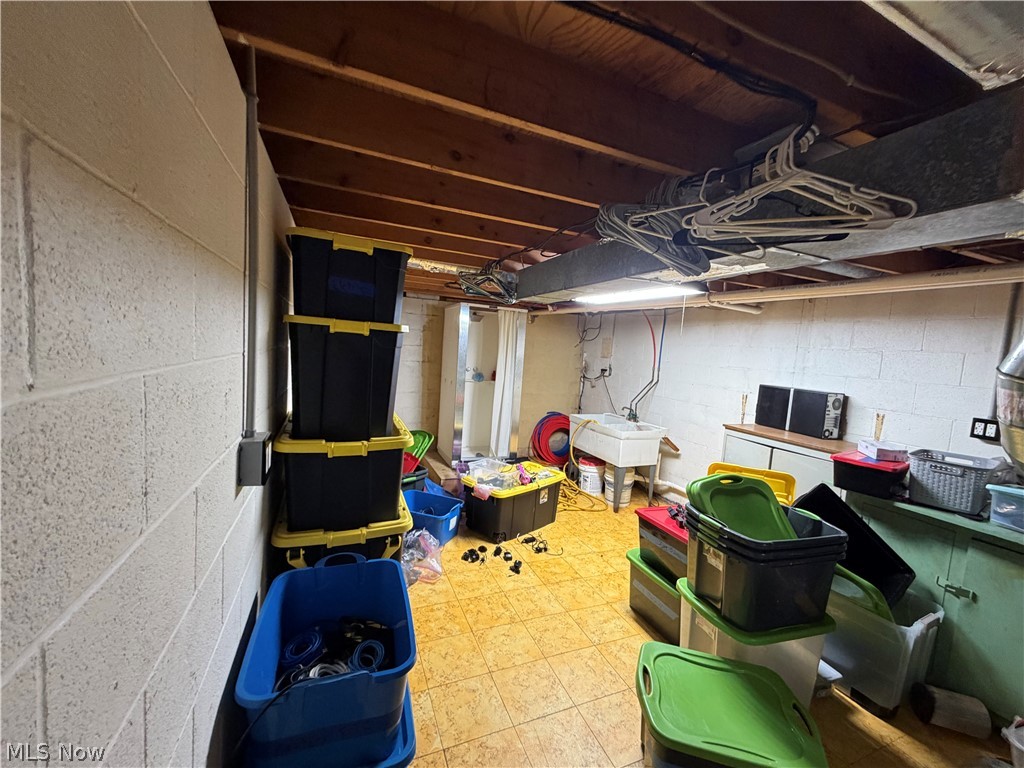 2204 Southeast Boulevard Salem OH 44460
