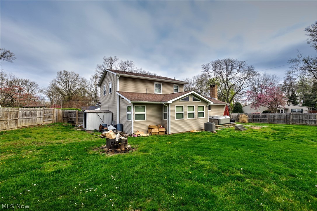 2204 Southeast Boulevard Salem OH 44460