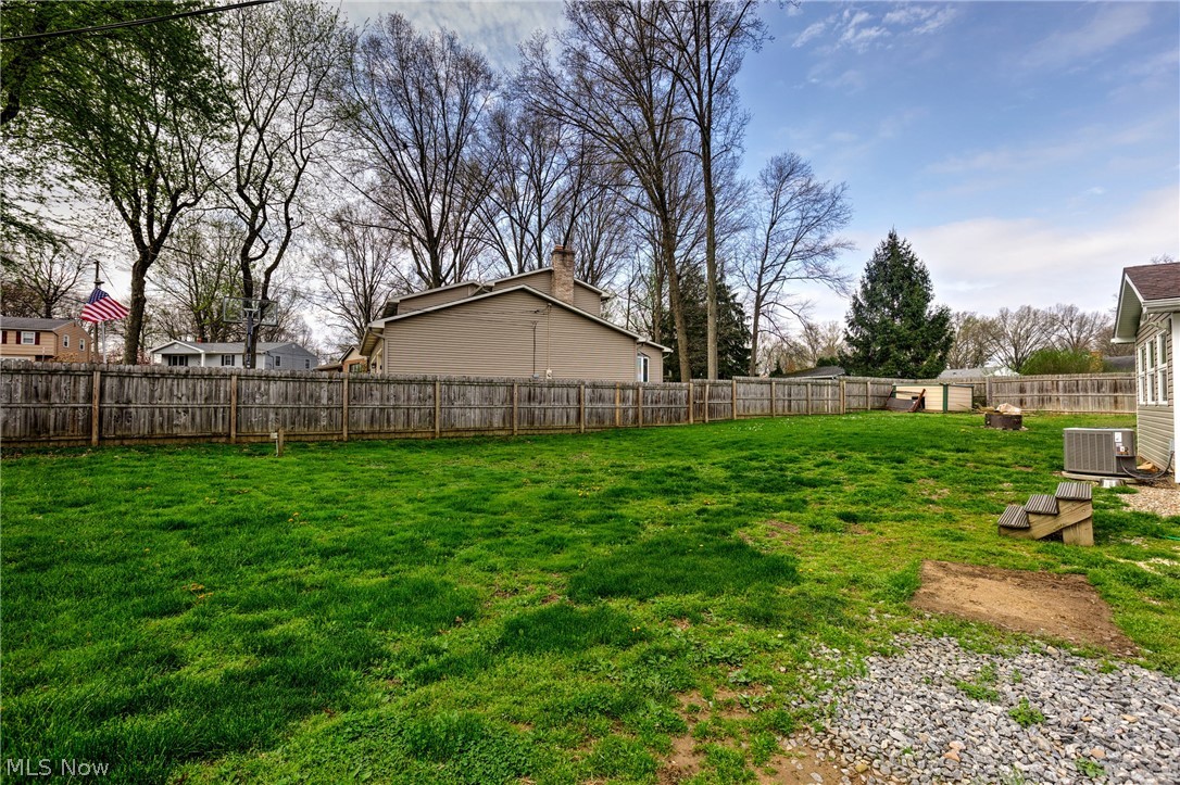 2204 Southeast Boulevard Salem OH 44460