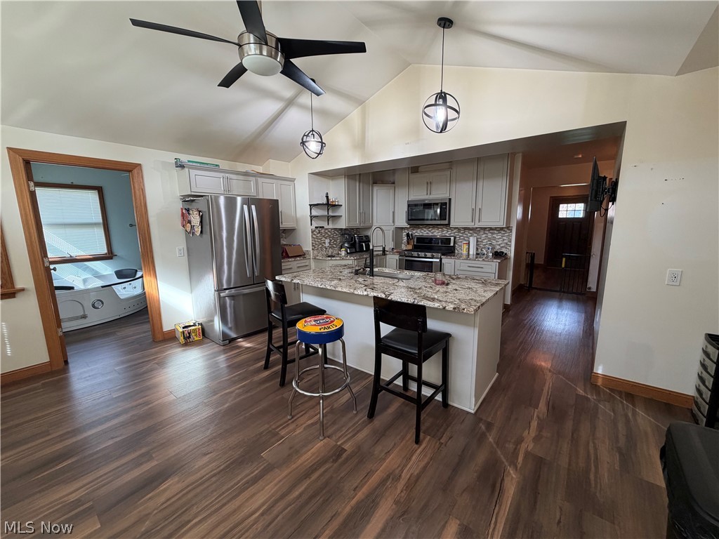 2204 Southeast Boulevard Salem OH 44460